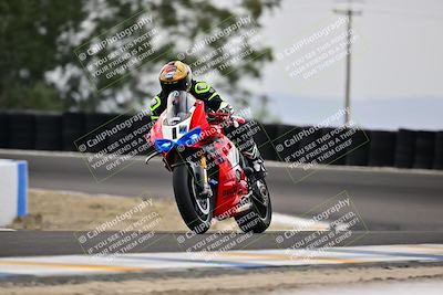media/Apr-18-2025-TrackDaz (Fri) [[45f5874c44]]/B Group/Session 4 (Turn 6 - Outside)/
